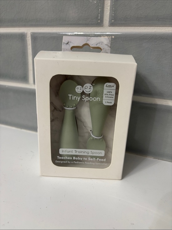 Ezpz Other - ezpz Tiny Spoon is a 100% silicone infant training spoon